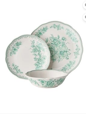 The Pioneer Woman Green Floral Porcelain Dinnerware Set